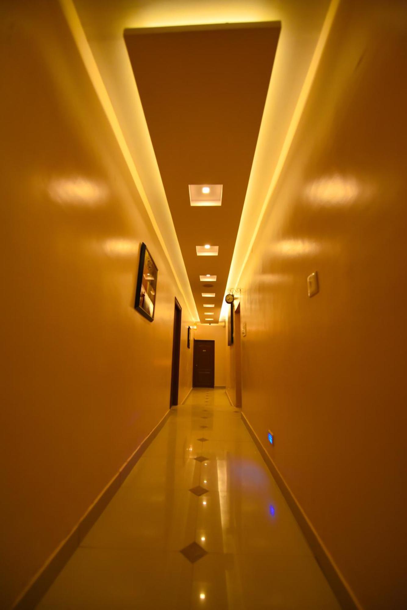 העיר בנגלור The Residency Marathahalli מראה חיצוני תמונה
